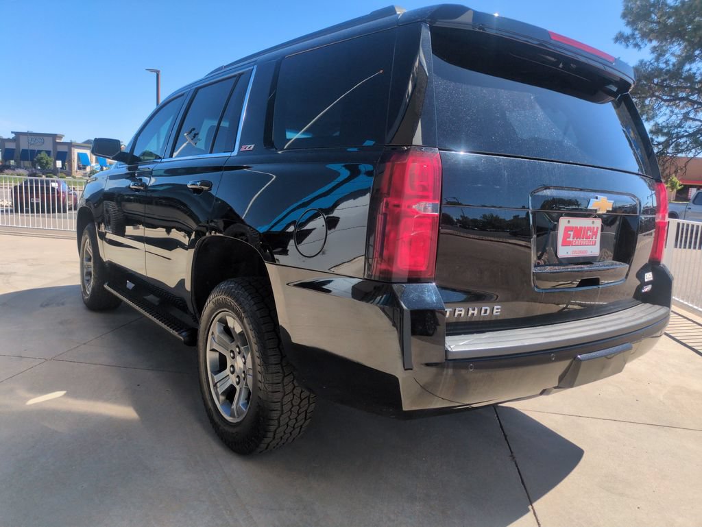 Used 2018 Chevrolet Tahoe LT w/ Luxury Package AWD/4WD image 3