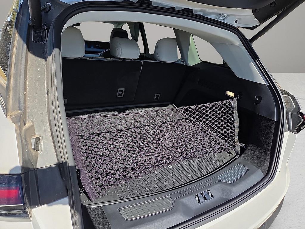 New 2026 Lincoln Nautilus Premier AWD/4WD image 8