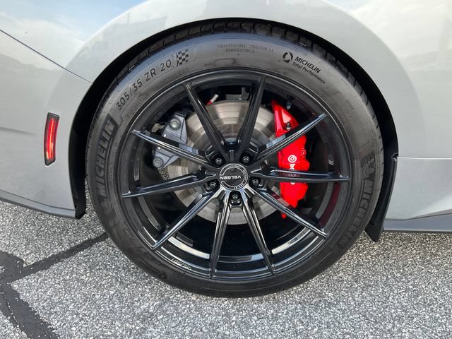 Used 2025 Ford Mustang GT Premium RWD image 30