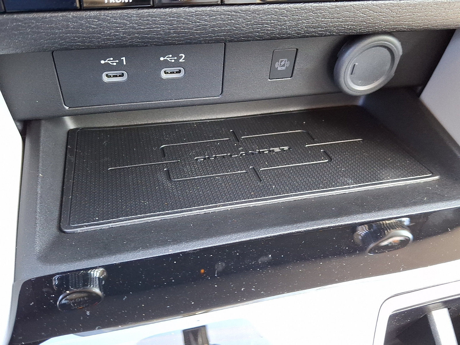 New 2026 Mitsubishi Outlander SE AWD/4WD image 18