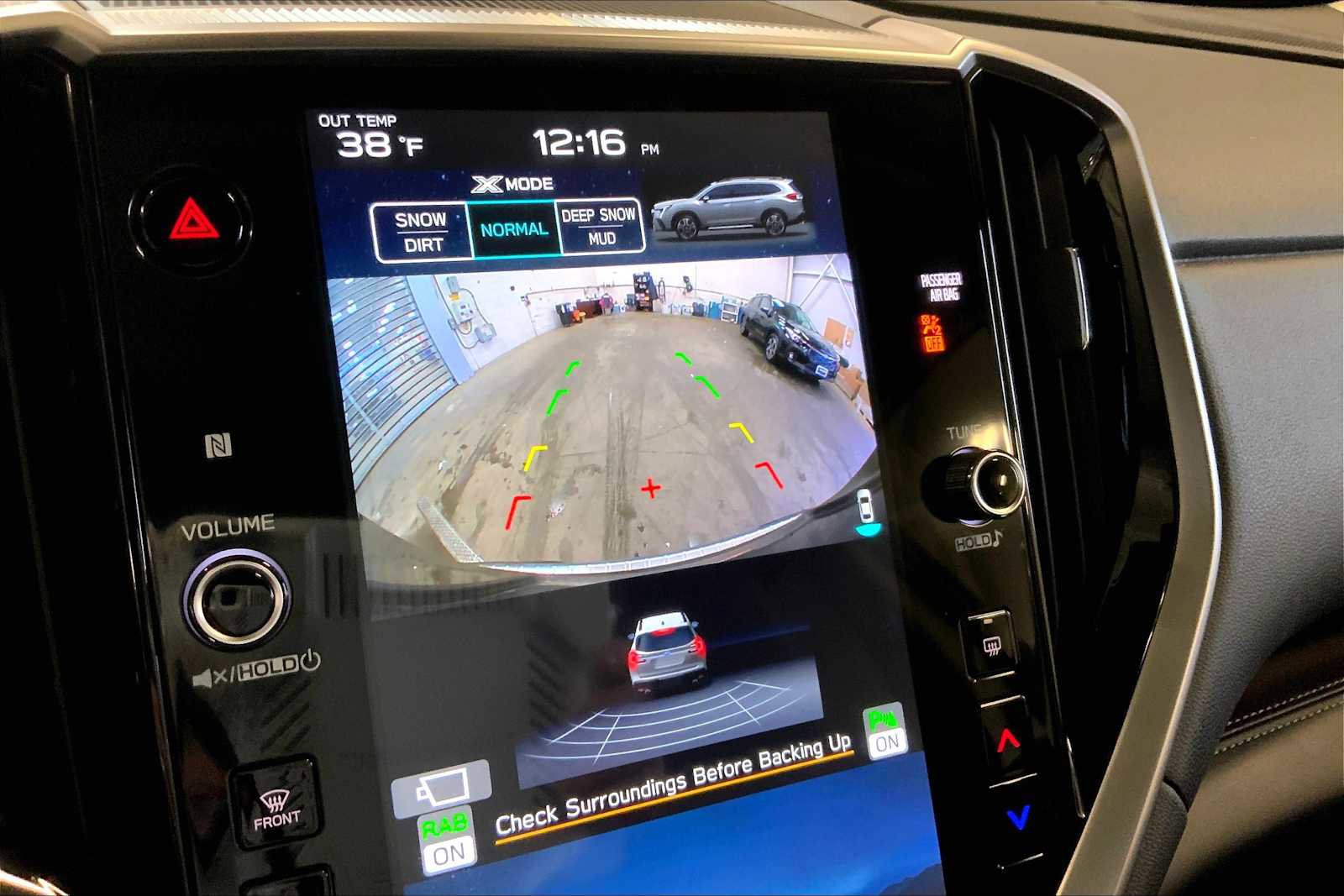 Certified 2025 Subaru Ascent Touring image 30