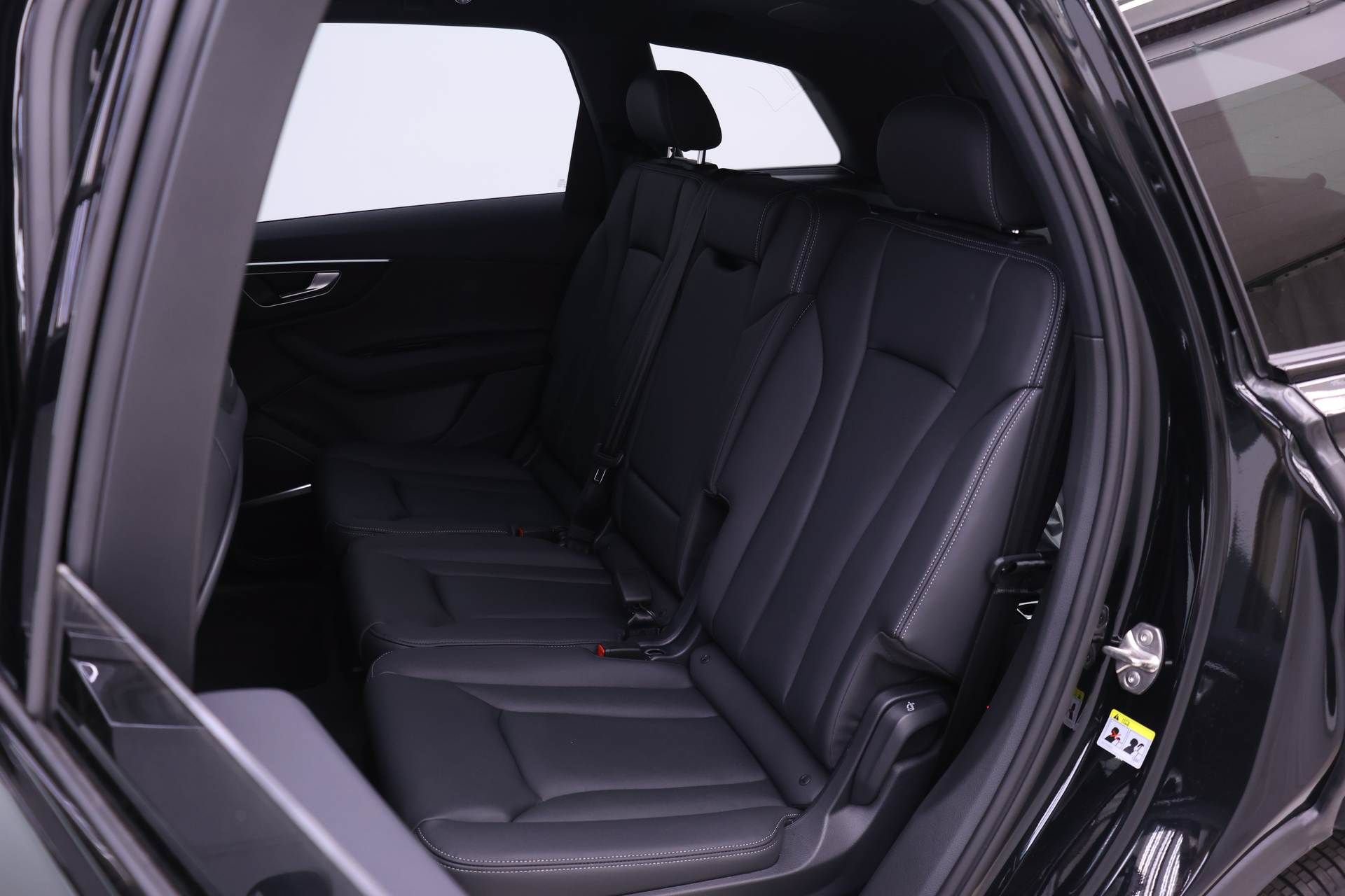 New 2026 Audi Q7 2.0T Premium AWD/4WD image 13