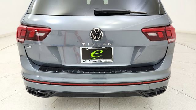 Used 2023 Volkswagen Tiguan SE R-Line image 11