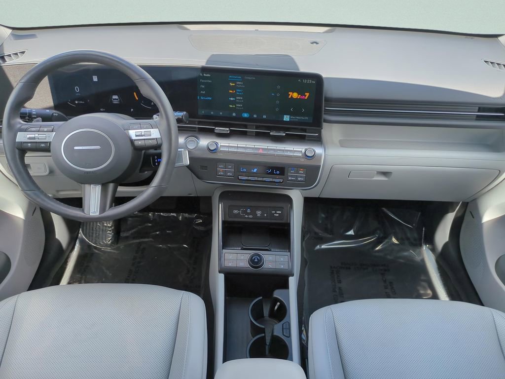 Used 2024 Hyundai Kona Limited image 14