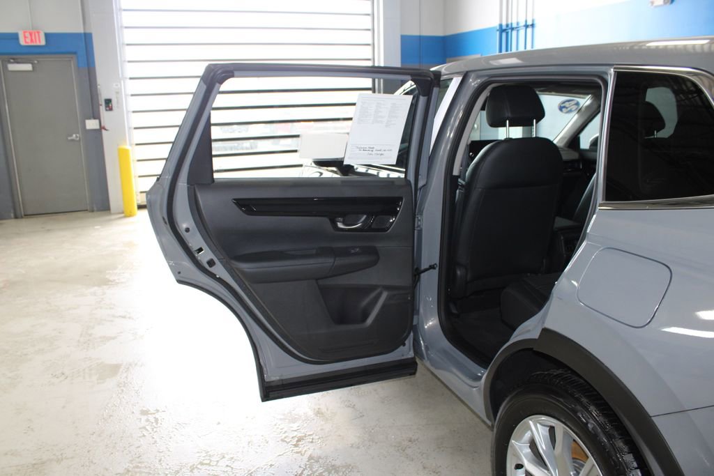 Used 2024 Honda CR-V EX-L image 16