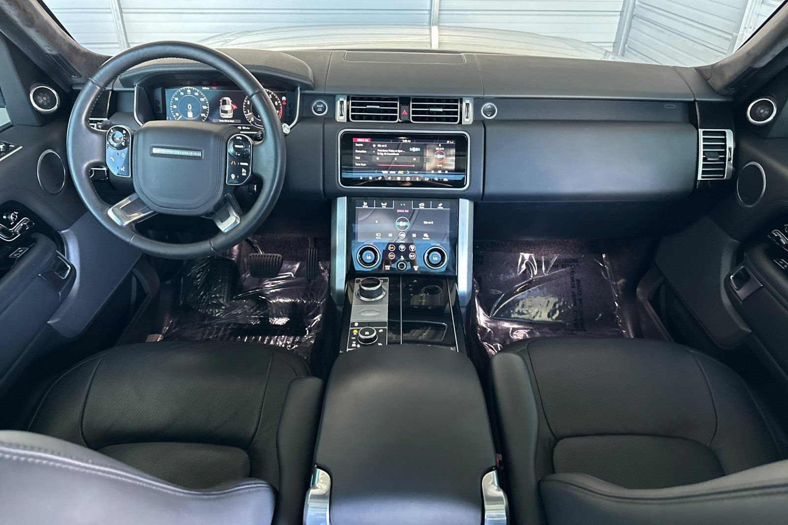 Used 2019 Land Rover Range Rover Long Wheelbase Supercharged AWD/4WD image 3