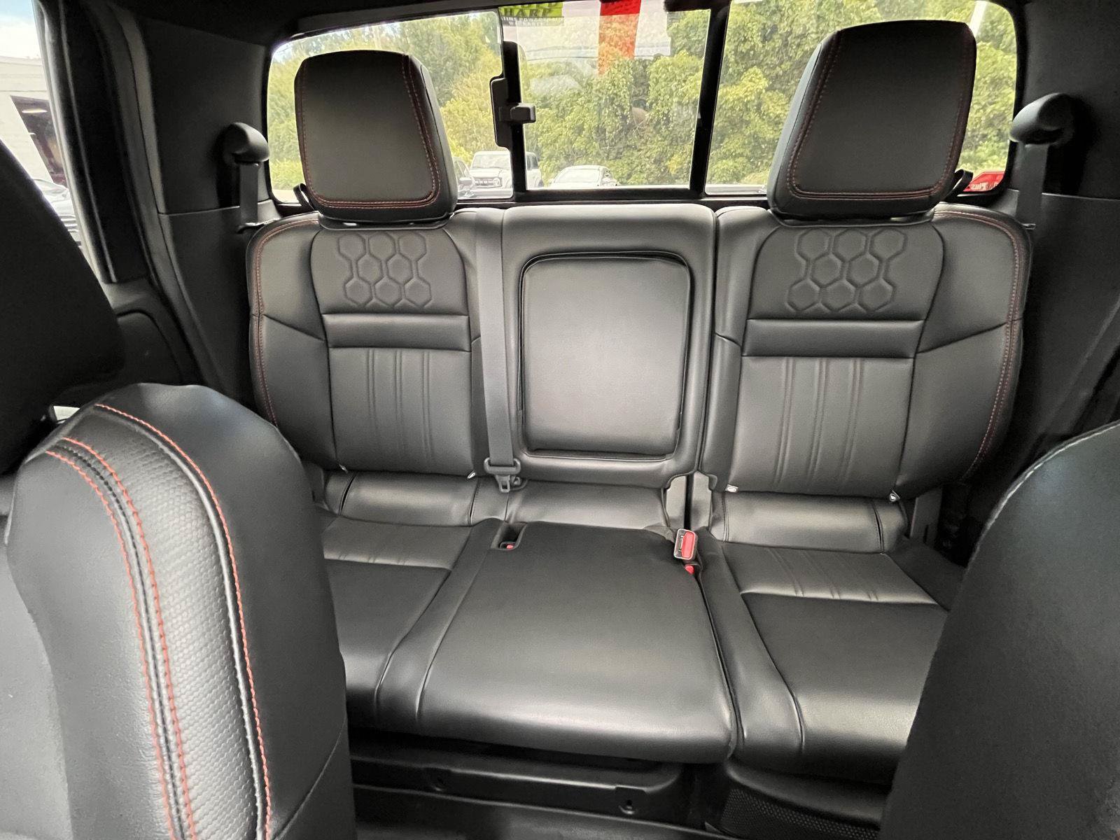 Used 2023 Nissan Frontier PRO-4X w/ Pro-4X Premium Package AWD/4WD image 32
