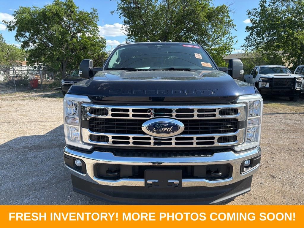 Used 2025 Ford F250 XL video 2