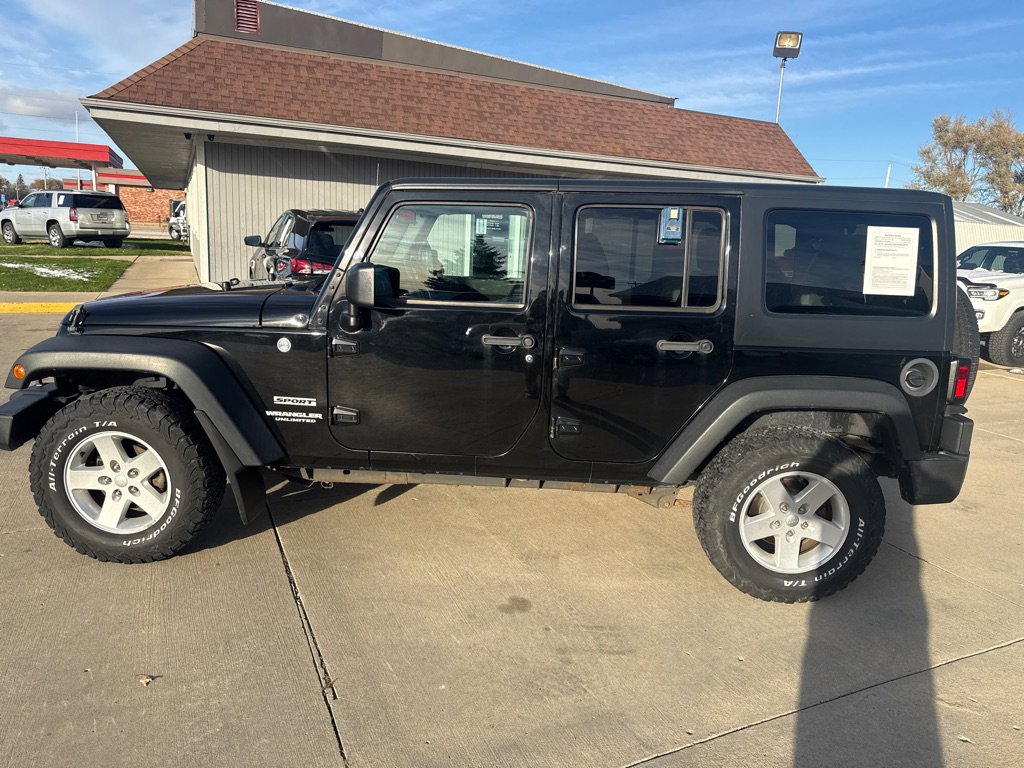 Used 2017 Jeep Wrangler Unlimited Sport w/ Quick Order Package 24S image 2