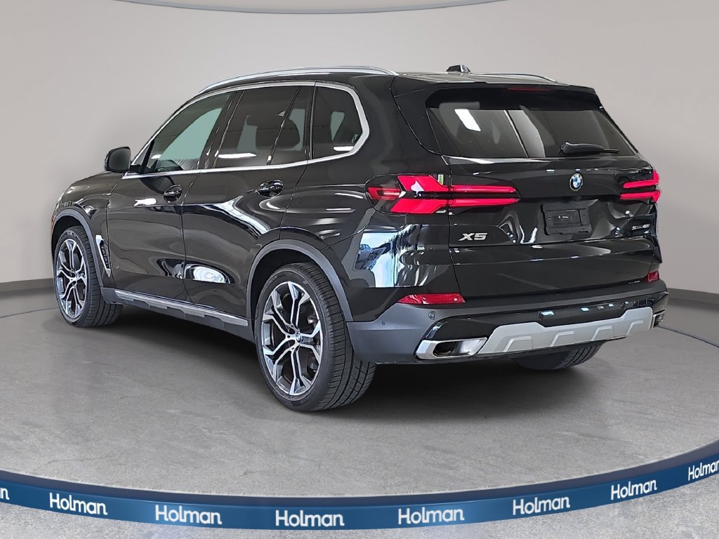 Used 2026 BMW X5 sDrive40i RWD image 9