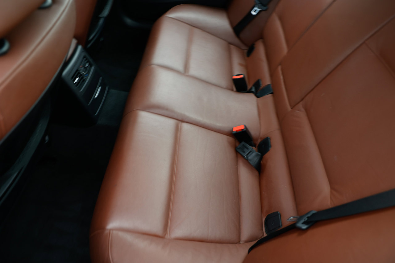 Used 2008 BMW 328xi Sedan image 10