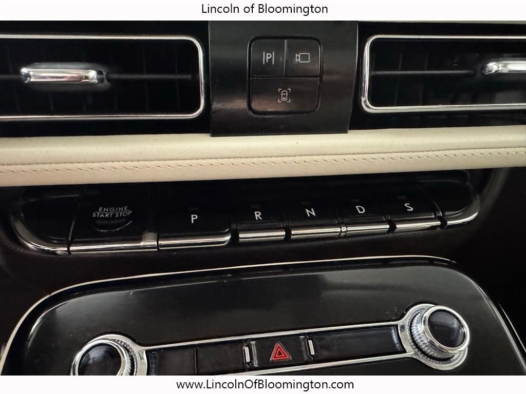 Certified 2022 Lincoln Nautilus Black Label w/ Class II Trailer Tow Package AWD/4WD image 37