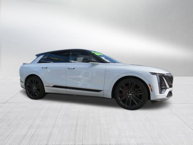New 2026 Cadillac Lyriq V w/ Exterior Carbon Fiber Package image 2