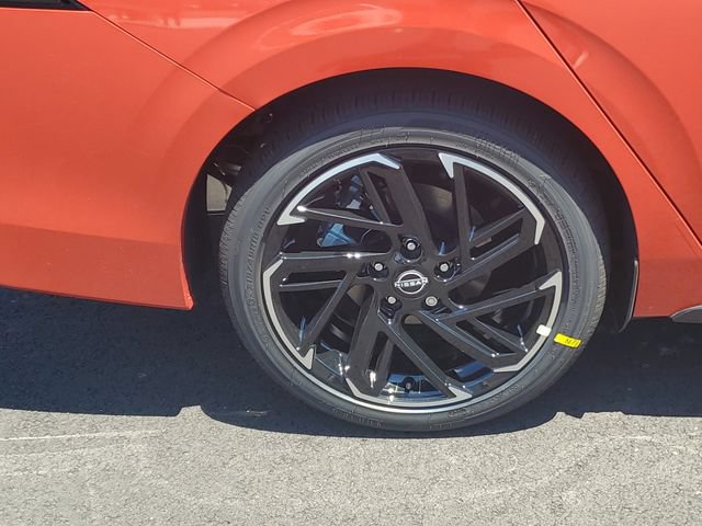 New 2026 Nissan Sentra SR w/ SR Premium Package FWD image 10