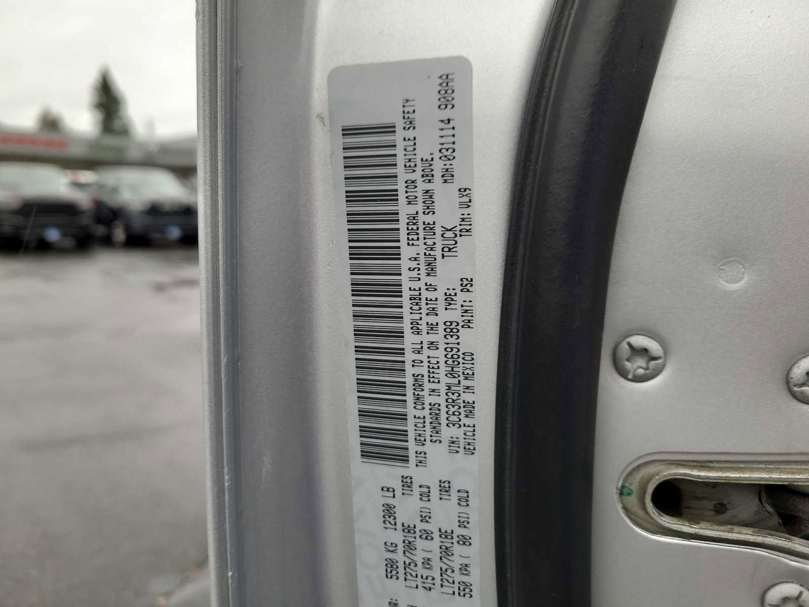 Used 2017 RAM 3500 Laramie w/ Cold Weather Group image 29