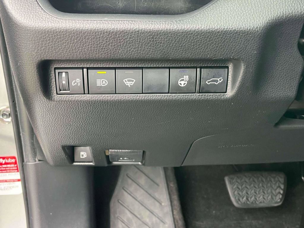 Used 2020 Toyota RAV4 XSE w/ XSE Grade Weather Package image 17