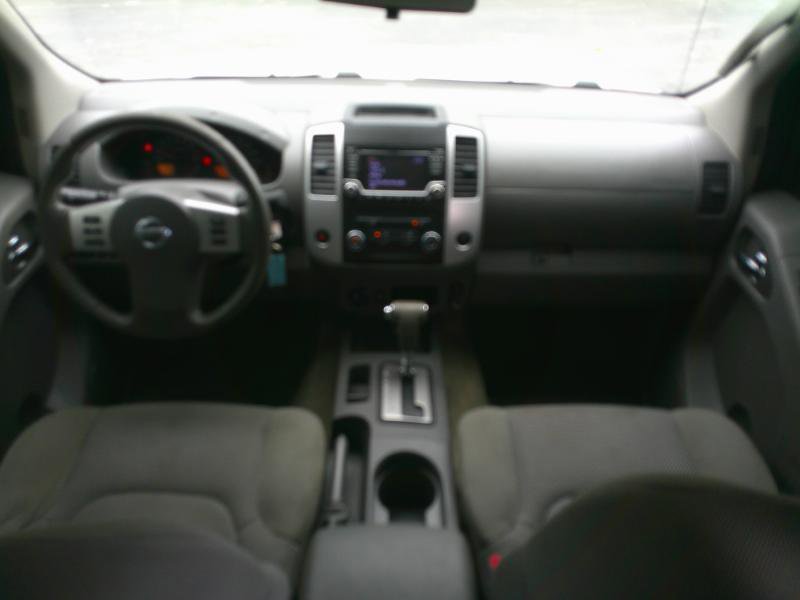 Used 2017 Nissan Frontier SV AWD/4WD image 14