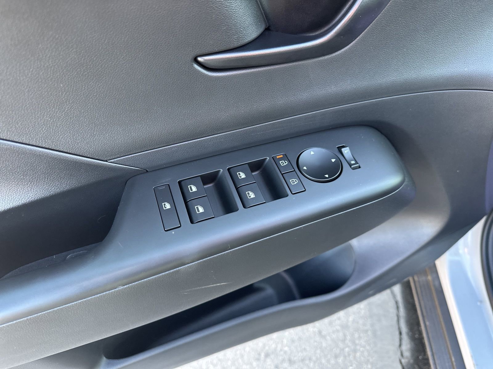 Used 2026 Hyundai Kona SEL Sport image 13