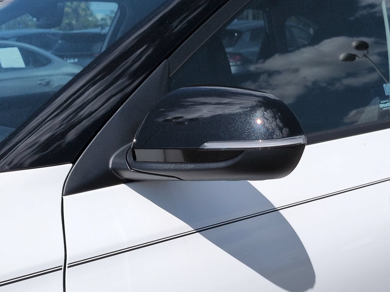 Used 2025 Kia Seltos S FWD image 12