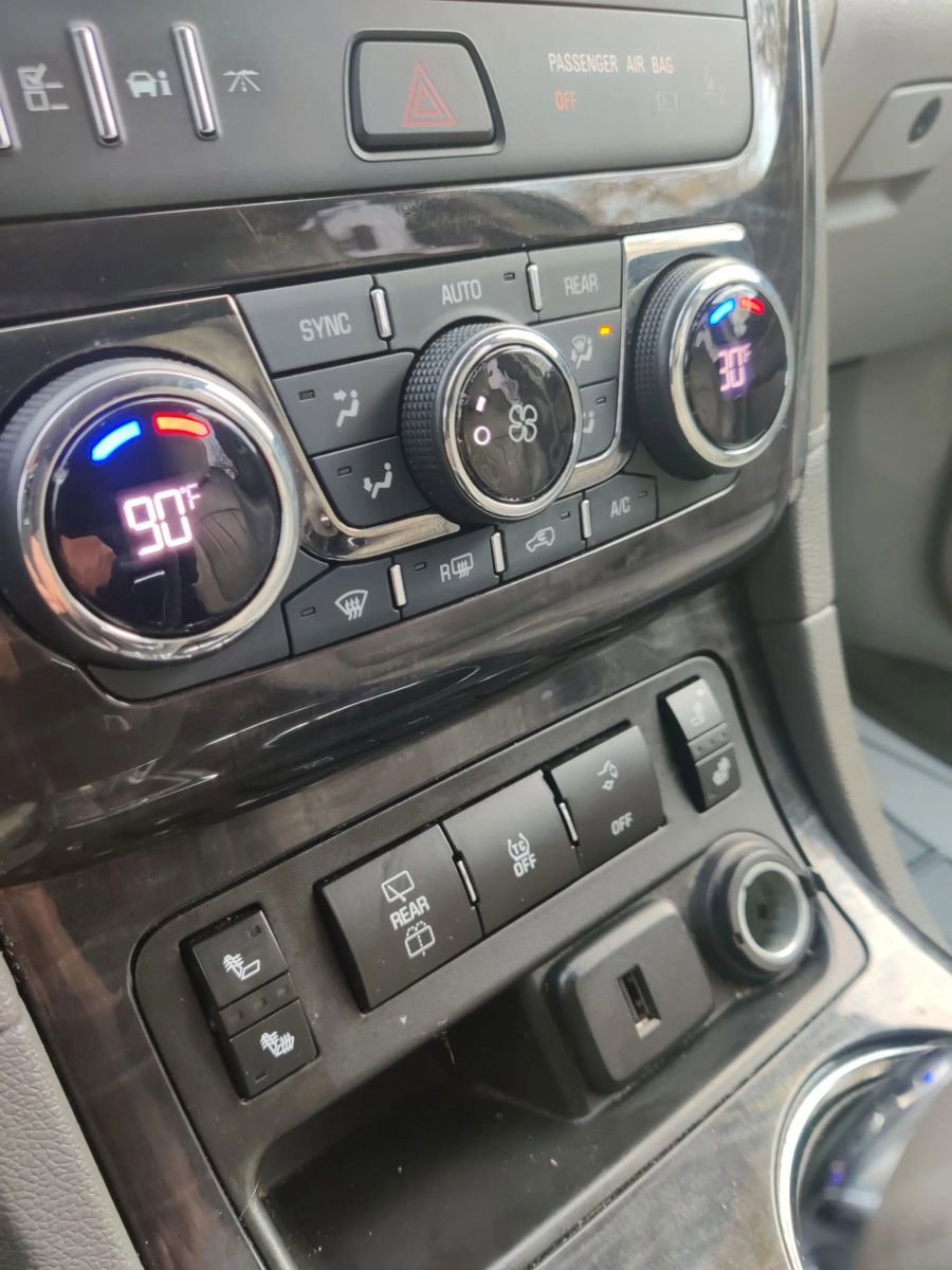 Used 2016 Buick Enclave Leather image 23