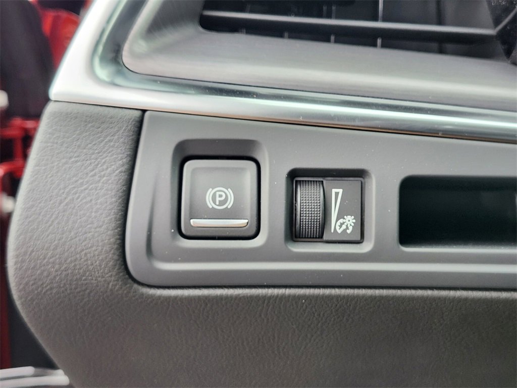 New 2026 Cadillac XT5 Luxury w/ LPO, Floor Liner Package image 21