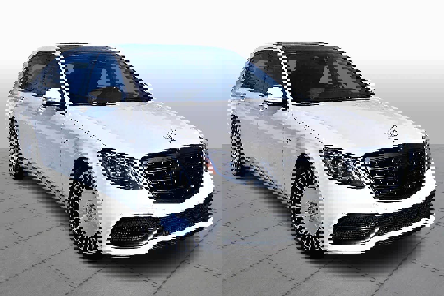 Used 2018 Mercedes-Benz Maybach S 650 image 3