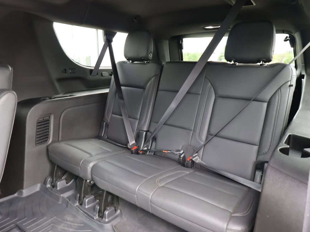 Used 2021 Chevrolet Suburban LT AWD/4WD image 29