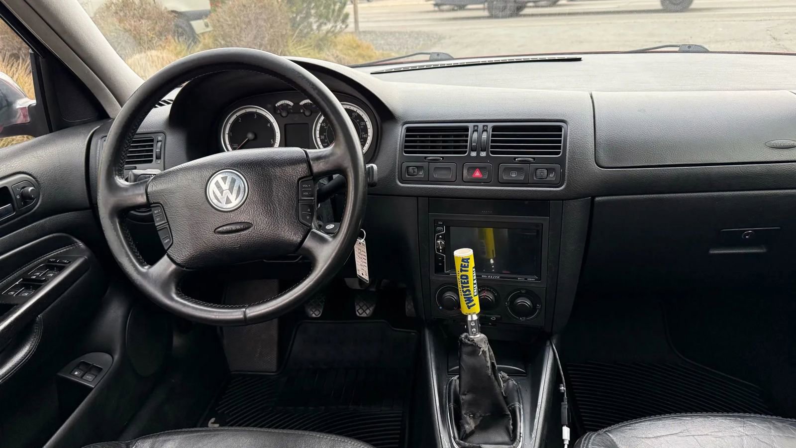 Used 2004 Volkswagen Jetta GLS image 11