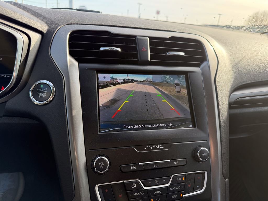 Certified 2020 Ford Fusion SEL image 21