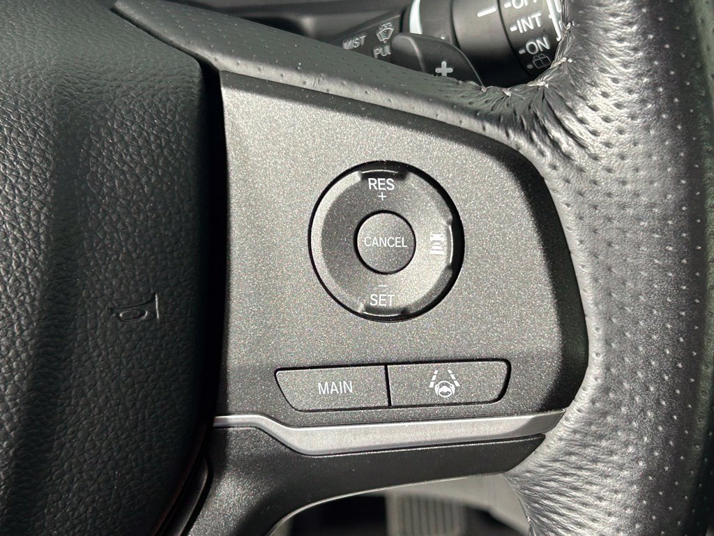Used 2025 Honda Passport EX-L image 28