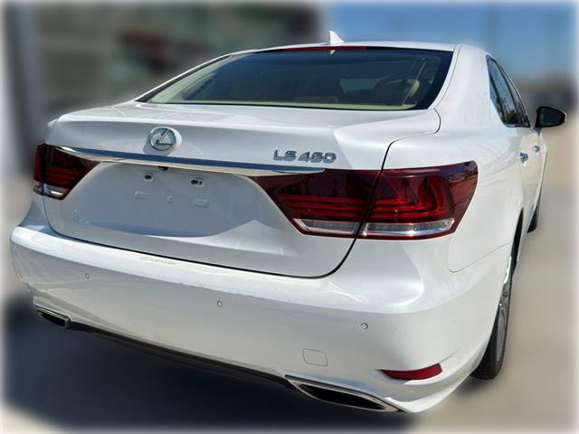 Used 2017 Lexus LS 460 w/ Comfort Package RWD image 6