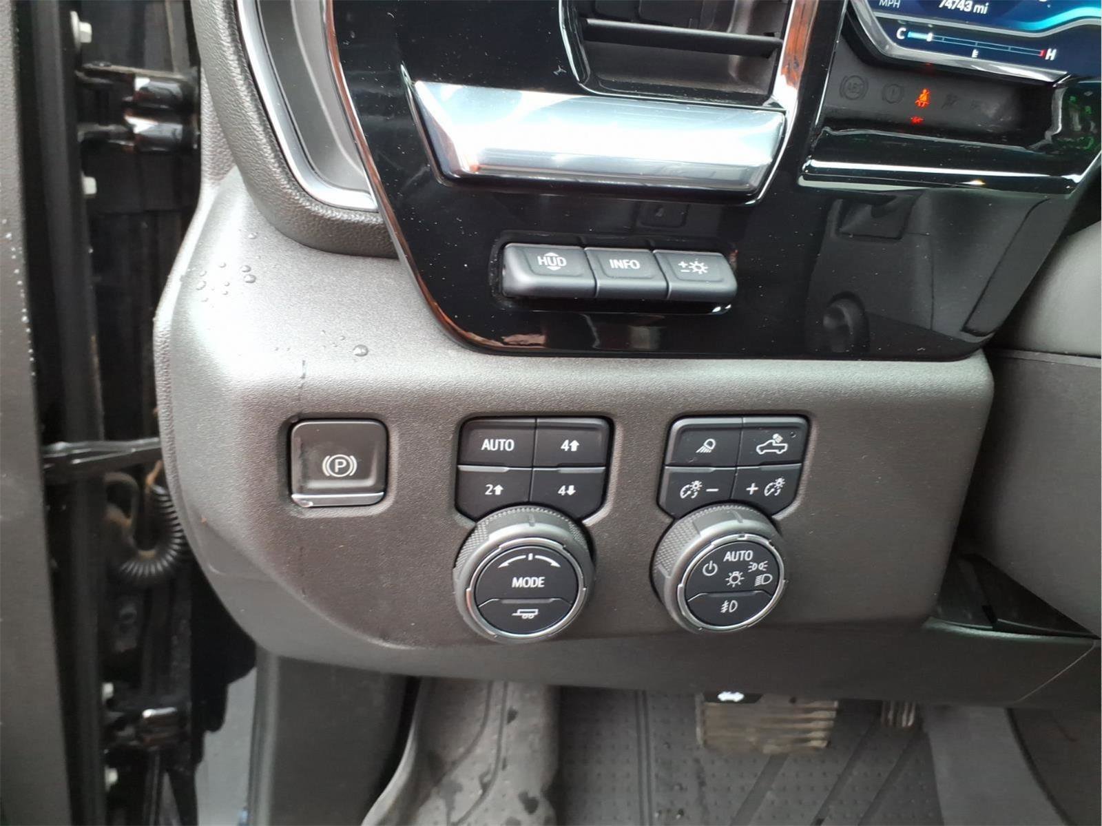 Certified 2022 Chevrolet Silverado 1500 High Country w/ High Country Premium Package image 19