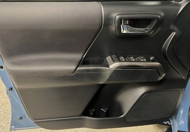 Used 2019 Toyota Tacoma TRD Sport image 20