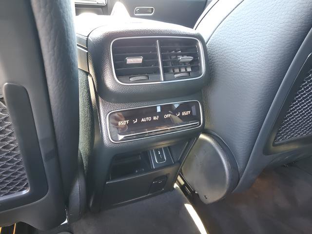 Used 2021 Mercedes-Benz GLE 450 GLE 450 image 16