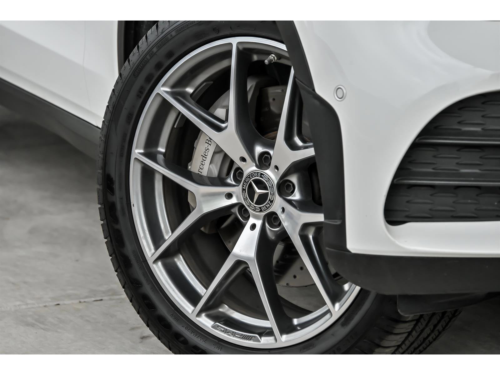 Used 2020 Mercedes-Benz GLC 300 4MATIC Coupe image 3