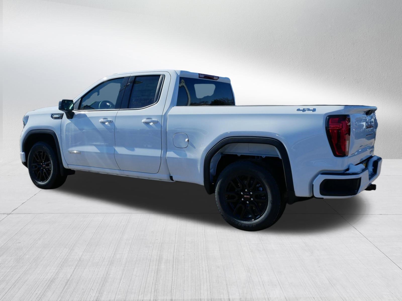 New 2026 GMC Sierra 1500 Elevation image 2