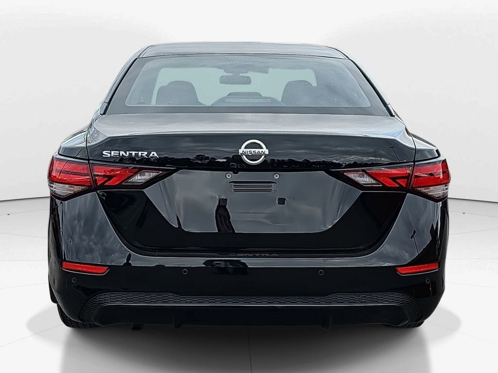 Used 2023 Nissan Sentra S image 6