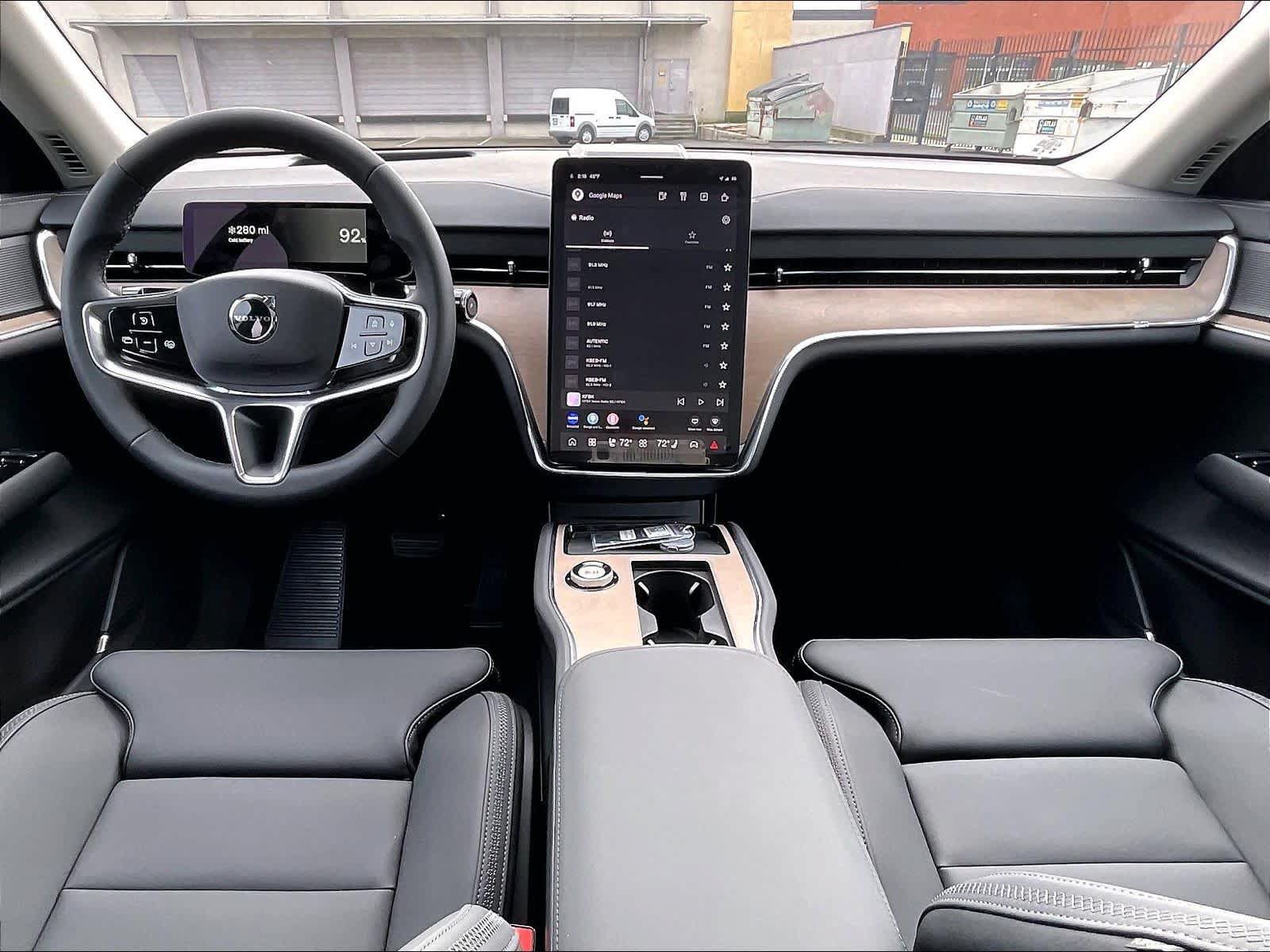 New 2025 Volvo EX90 Plus w/ Protection Package Premier AWD/4WD image 7