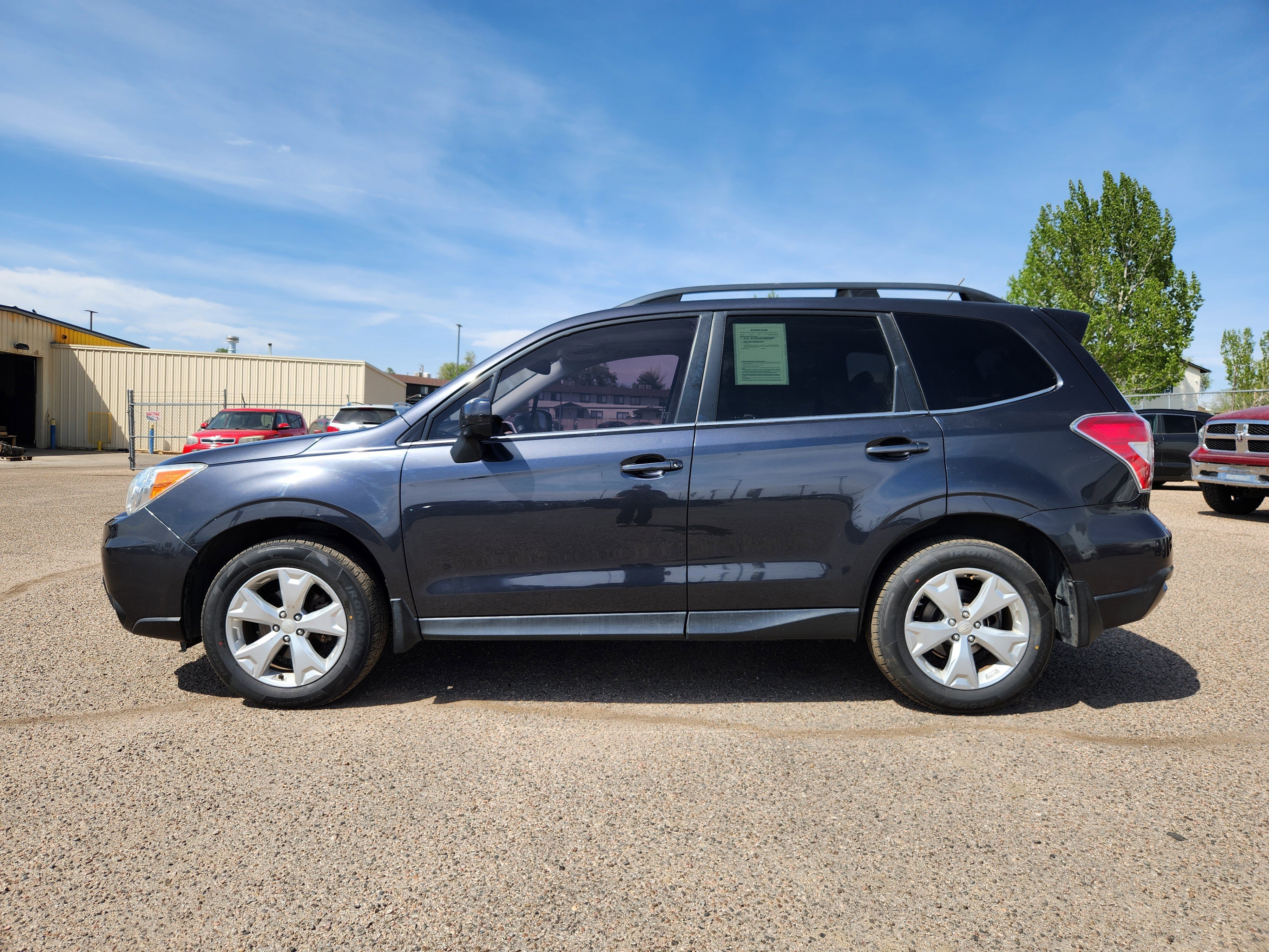 Used 2015 Subaru Forester 2.5i Limited AWD/4WD image 2