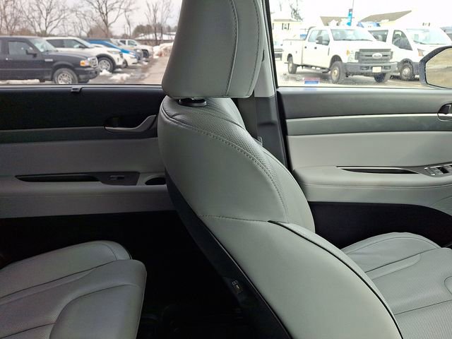 Used 2023 Hyundai Palisade SEL w/ Premium Package image 13