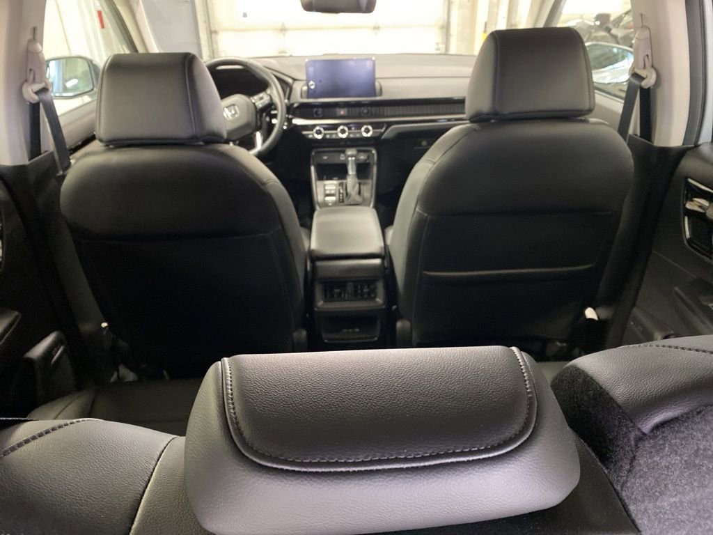 Used 2025 Honda CR-V EX-L image 13