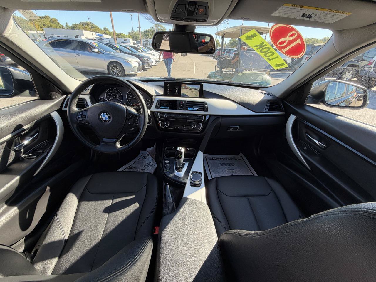 Used 2018 BMW 320i xDrive Sedan AWD/4WD image 16