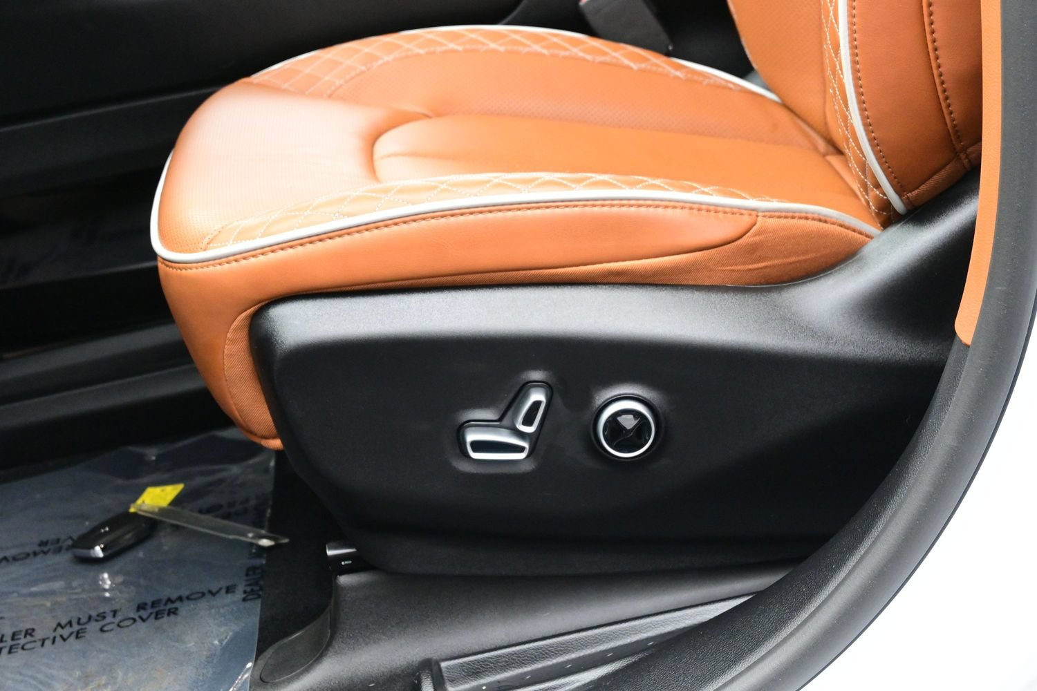 Used 2026 Chrysler Pacifica Pinnacle AWD/4WD image 14