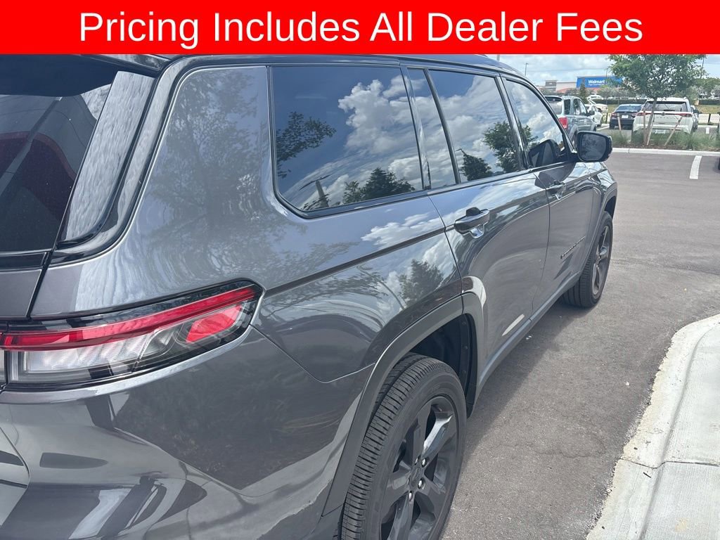 Used 2025 Jeep Grand Cherokee L Altitude RWD image 5