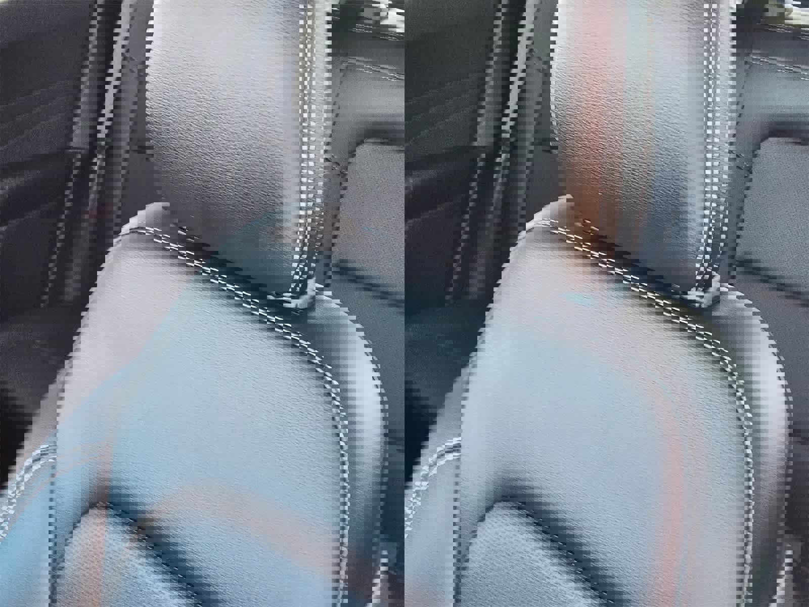 Used 2021 Ford Escape SEL image 23