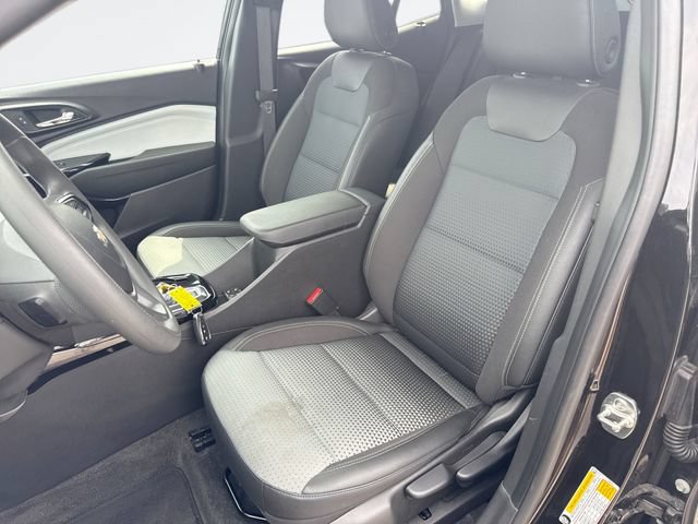 Used 2026 Chevrolet Trax LT FWD image 11