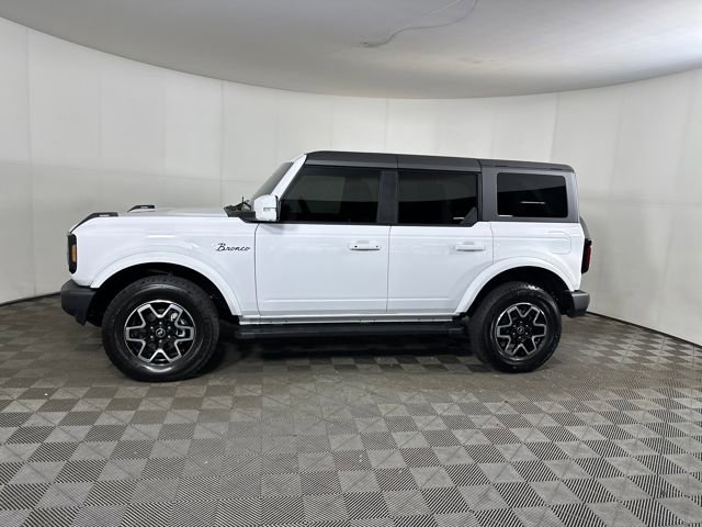 Used 2023 Ford Bronco Outer Banks image 6