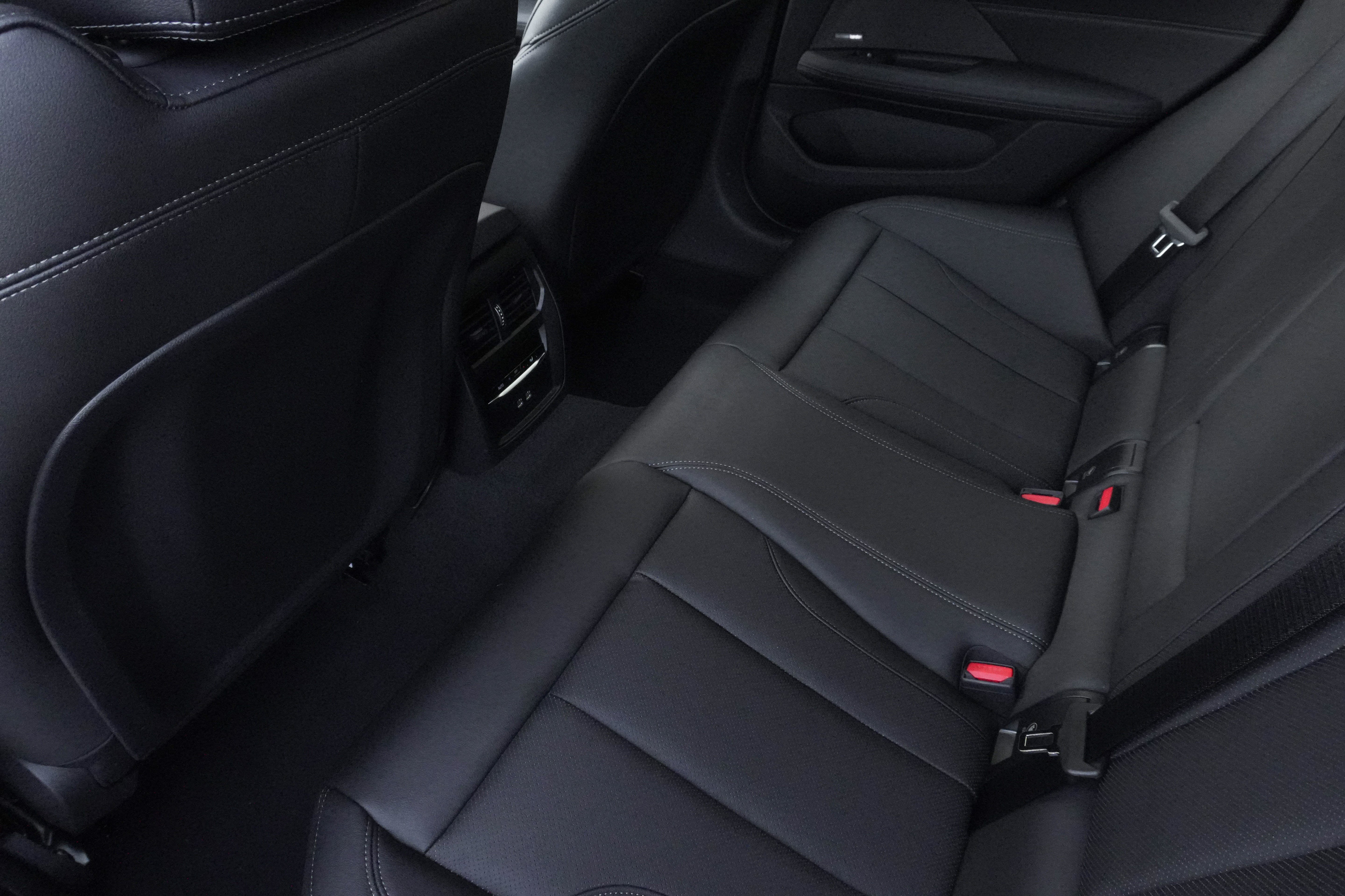 Certified 2025 BMW 430i w/ Premium Package RWD image 30