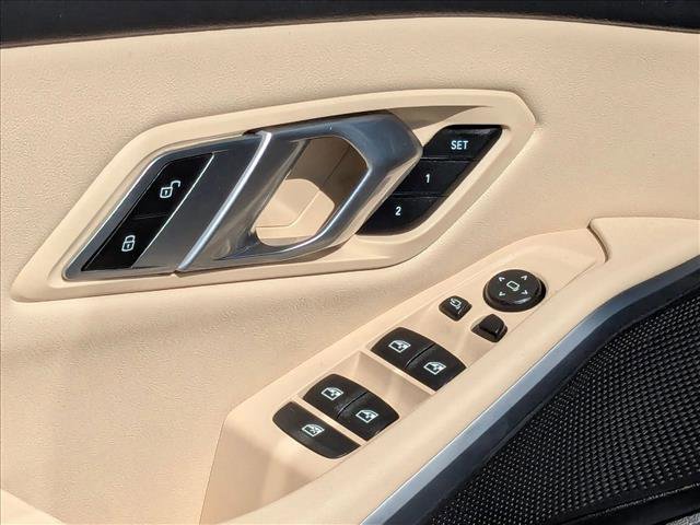 Used 2020 BMW 330i Sedan w/ Convenience Package image 11
