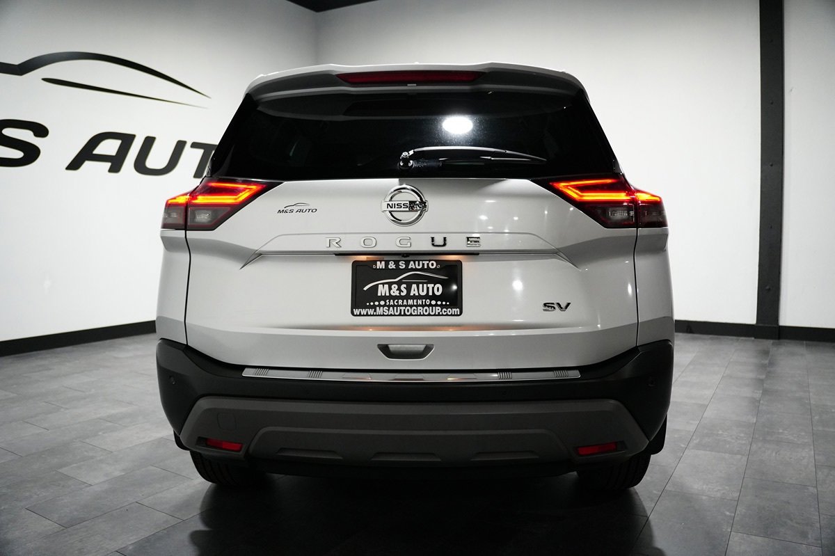 Used 2021 Nissan Rogue SV image 8